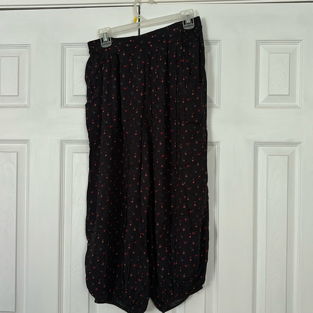 Cropped Balloon Pants